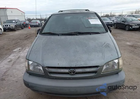 2000 Toyota Sienna Le z USA, uszkodzony, nr VIN 4T3ZF13C4YU303002